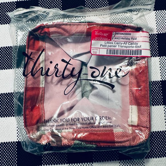 THIRTY ONE - Littles Carry All Caddy in Holiday Plaid - NIP - Picture 2 of 2